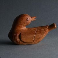 木彫りの鳥
