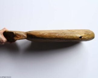 素朴な木彫りの魚 (590"L) - Image 4