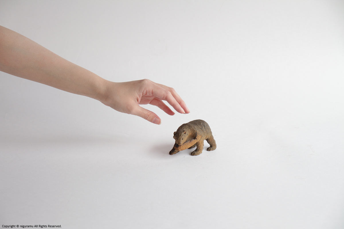 Kuma-bori, A (wooden bear carving) - Image 6