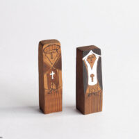 トラピスト人形, 角木